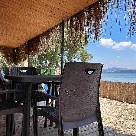 דירה Tiny House By The Sea In Camel